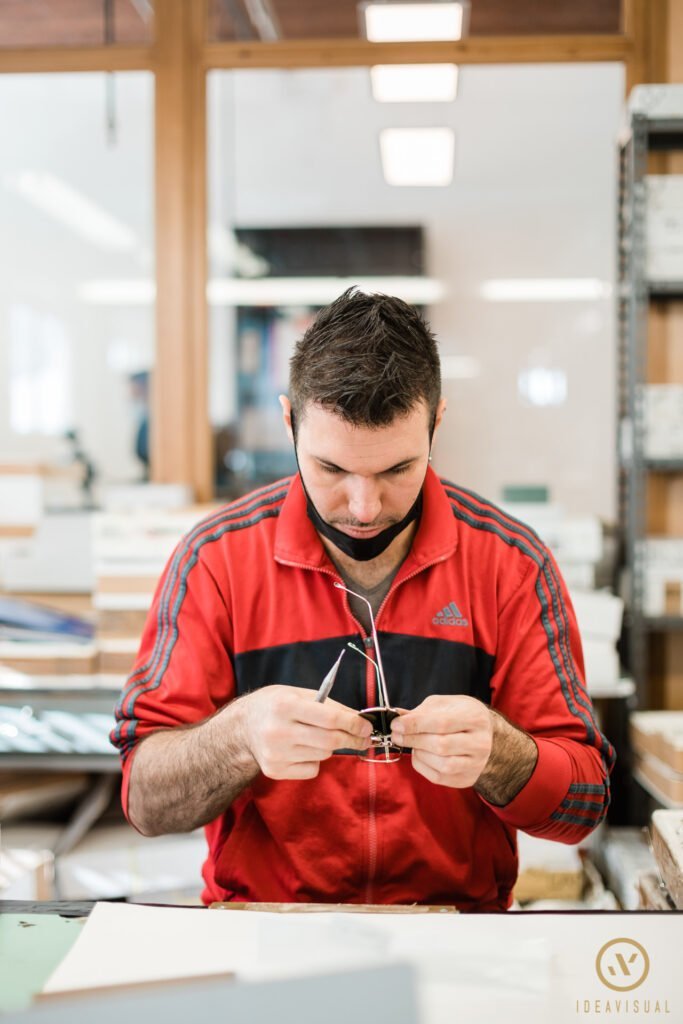 Servizio fotografico e video aziendale per occhiali